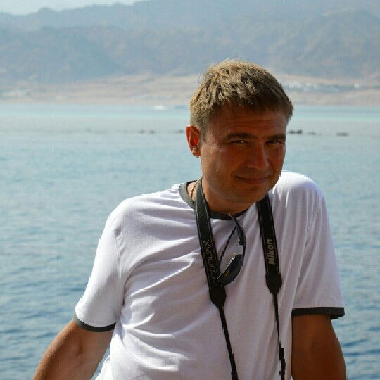 Анатолий Панов