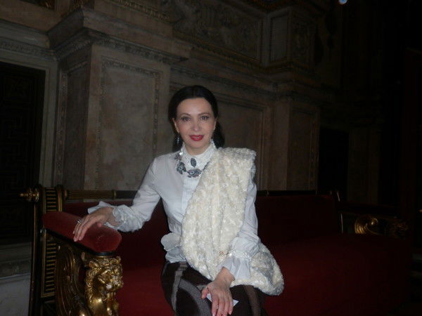 Лариса Морозова