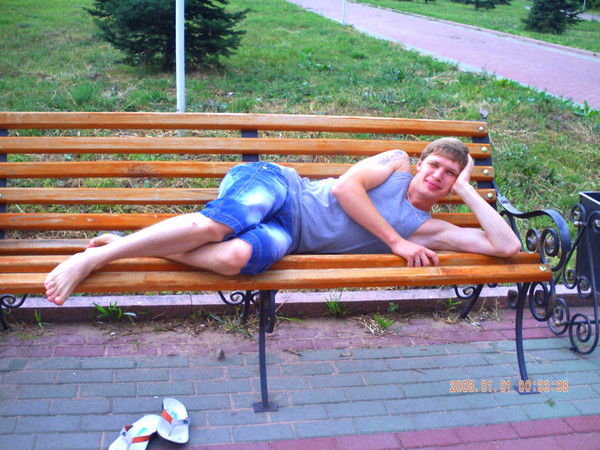 Антон Мирошниченко