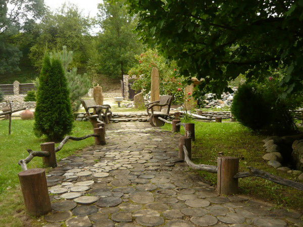 Александр Манжуров