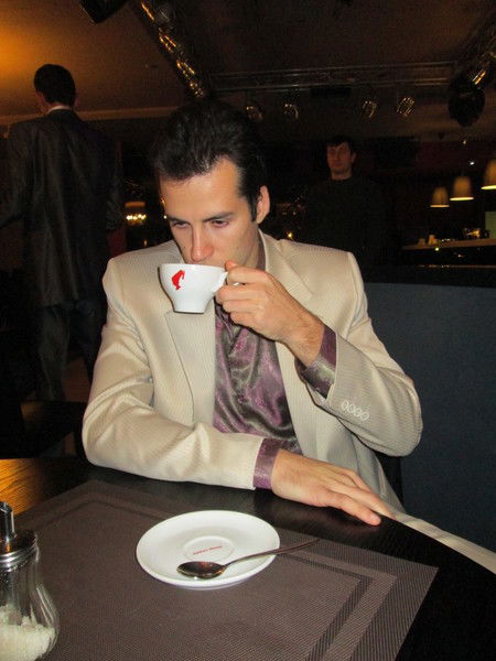 Дмитрий Белый