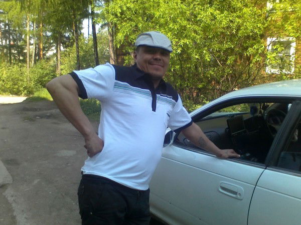 Александр Новиков