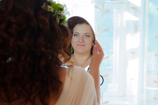 Алёна Богомолова