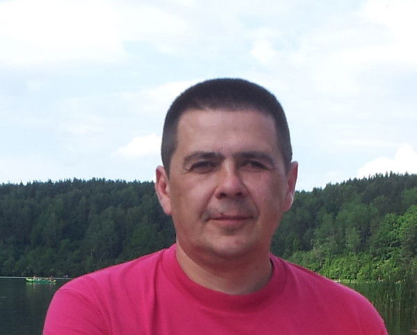 Валерий Садовски