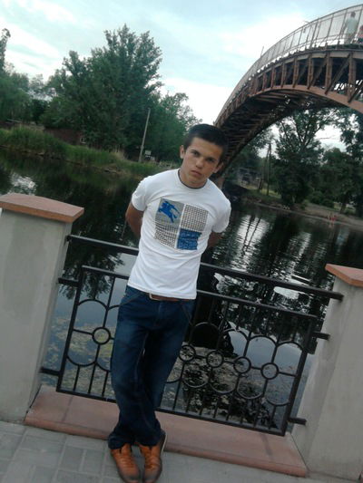 Виталий Иванов