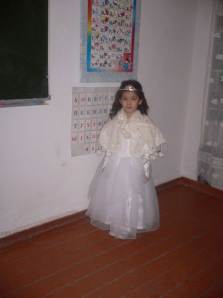 Наргиз Саин