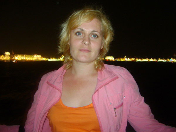 Оля Романова