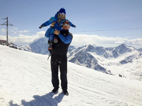 Олег Савельев