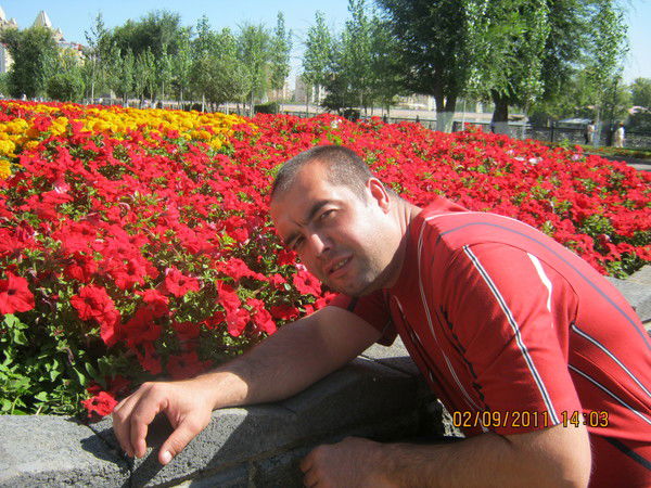 Юрий Назаров