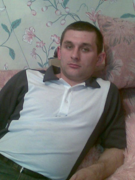 Роман Новоселов