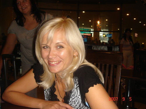 Елена Комиссарова