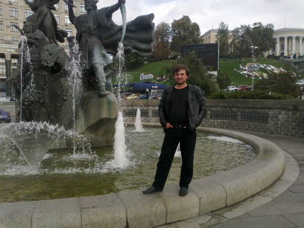 Руслан Усманов