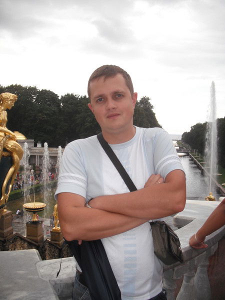 Олег Баканов