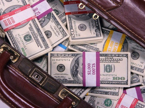 Александр Hollander