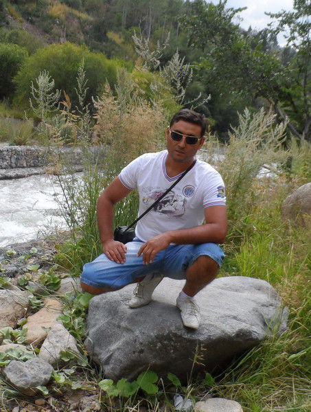 Бахтияр Айсаров