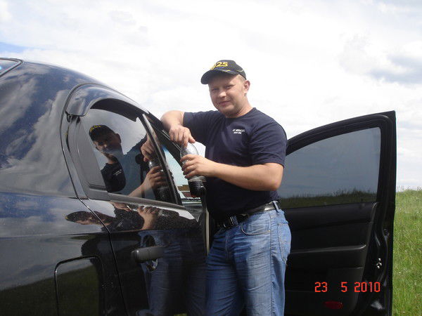 Андрей Олейник