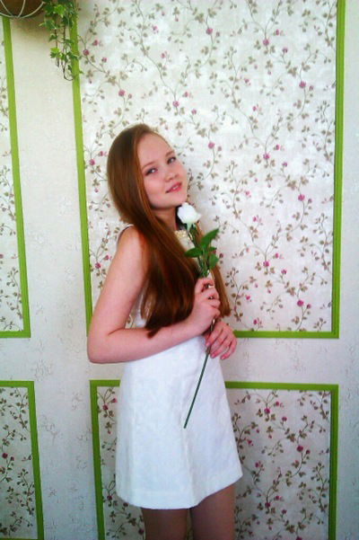 Анюта Половникова