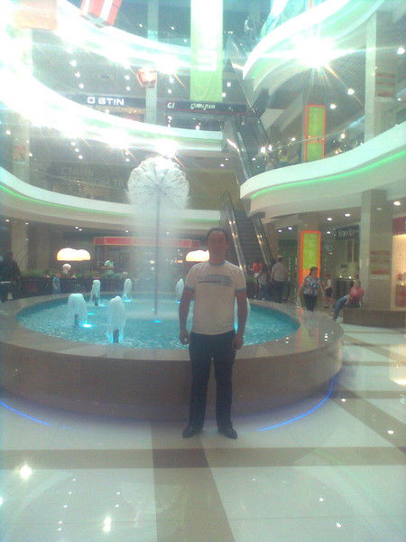 Лутфулло Адамов