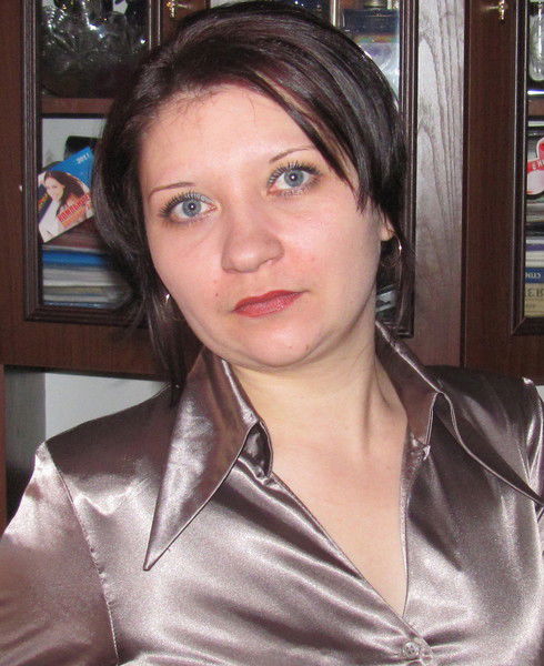 Аня Михайлова