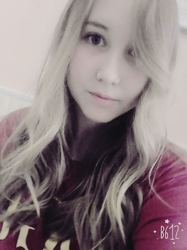 Лера Словесникова