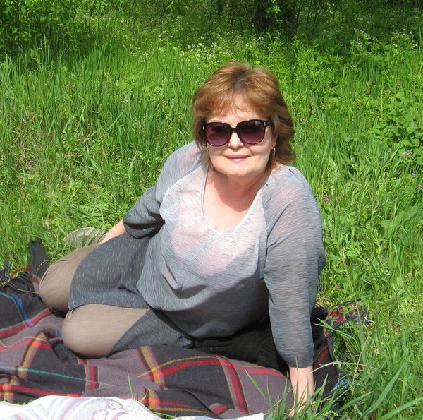 Елена Позднякова