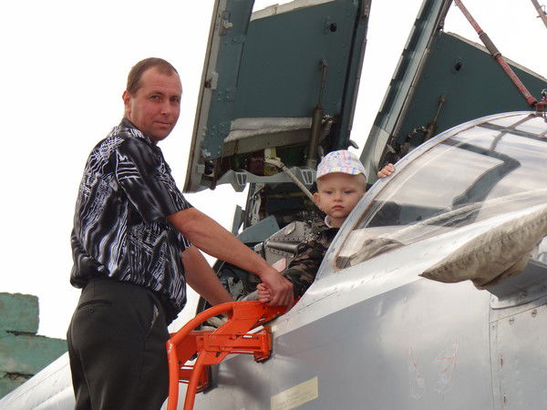 Олег Уласов