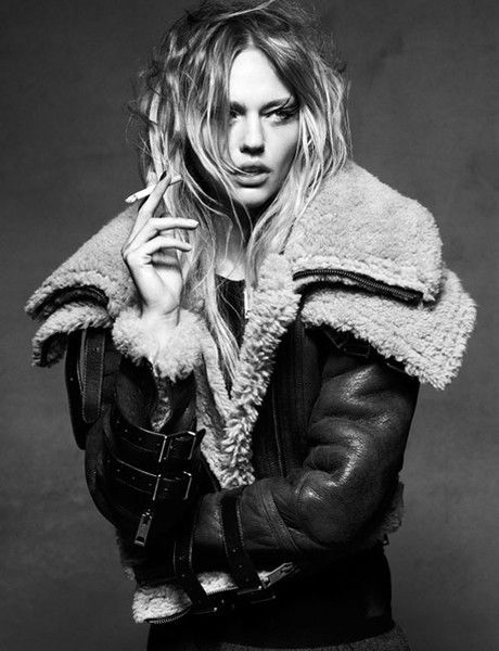 Яна Ермолаева