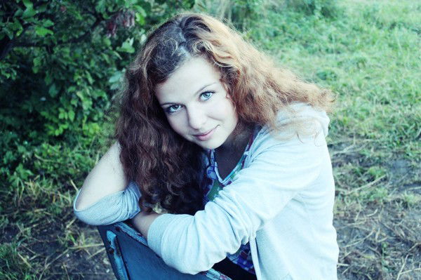 Анна Попова