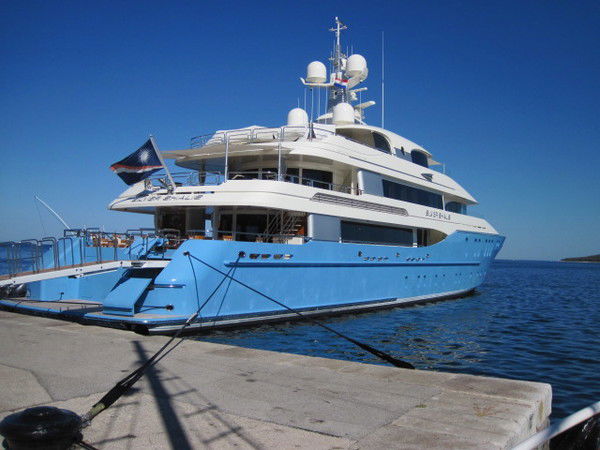 Елена Ценглер