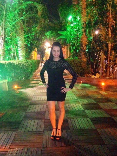 Неизвестно Неизвестно