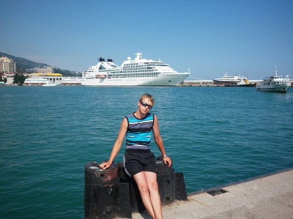 Денис Несукай