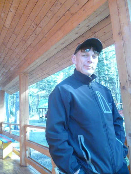 Олег Момотов