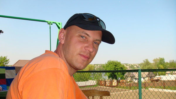 Неизвестно Неизвестно