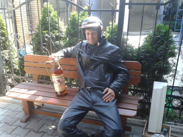 Александр Голиков