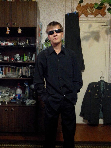 Володя Грушин