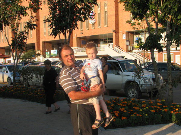 Александр Атанов