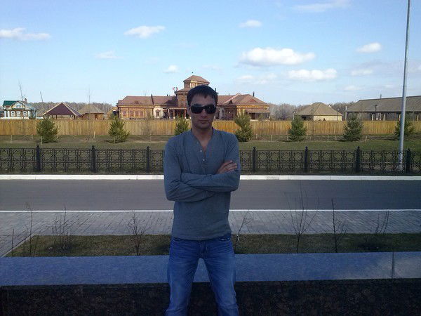 Александр Сазонов