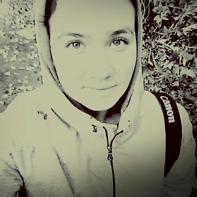 Юля Нестерова