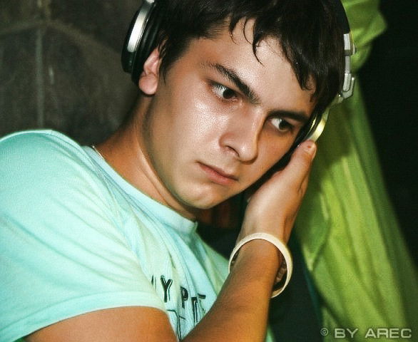 Илья Семенов