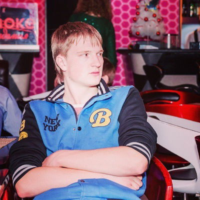 Антон Ходаков