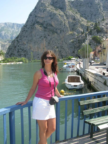 Неизвестно Неизвестно