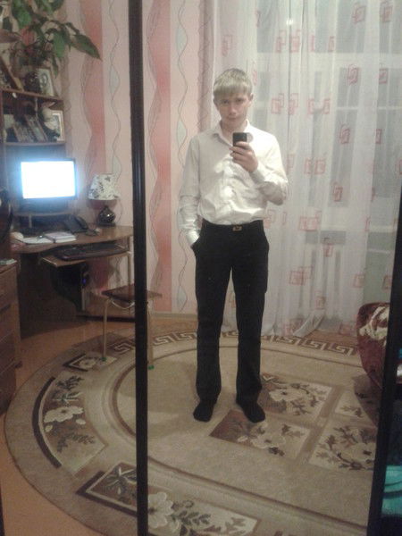 Юра Ветров=)