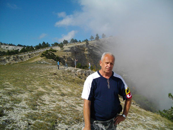 Александр Белугин