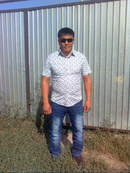 Серик Акшабаев