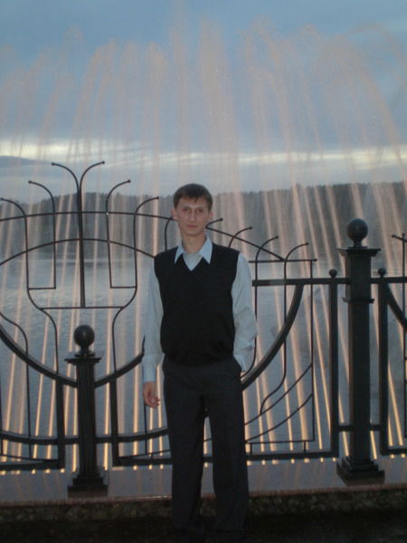 Максим Касик