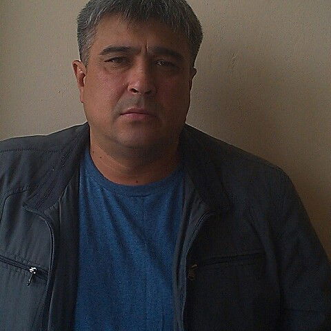 Сергей Исенов