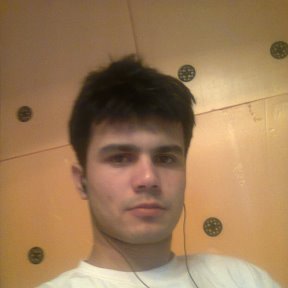 Каромат Одинаев