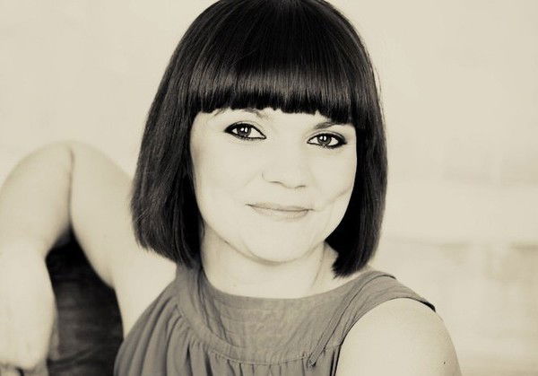 Анна Мокина