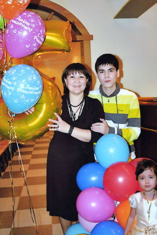 Айнур Исинбаева