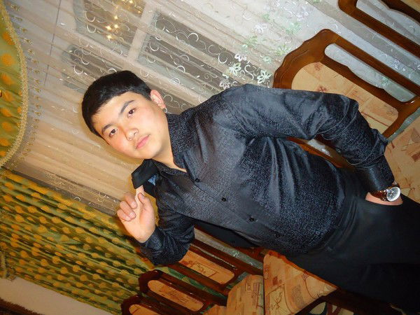 Асхат Алибек